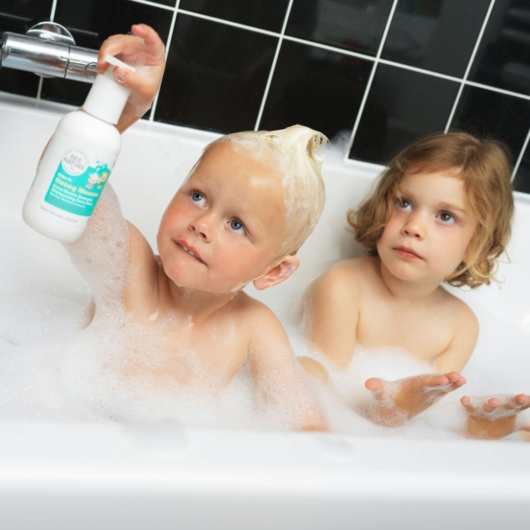 BEE NATURE Kidzz Extra Gentle Shampoo 200ml - Hunajavaahto (COSMOS Organic)