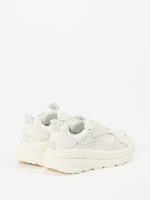 Sneaker-16657990065 UGG