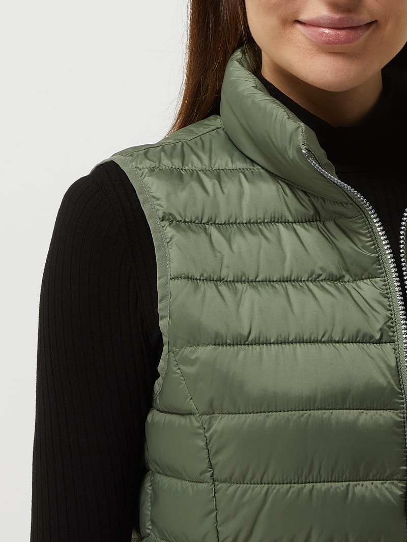 Steppweste mit Stehkragen in khaki