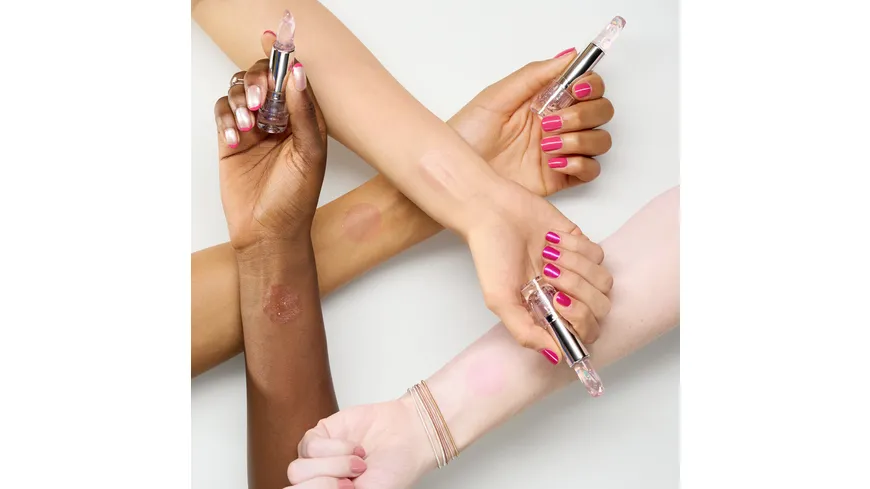 essence Meta Glow Colour Changing Lipstick