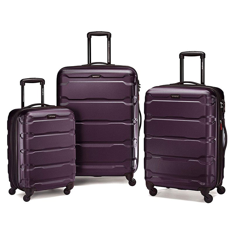 <div><h3 >About Samsonite</h3><p>Samsonite&rsquo;s not just in the business of making luggage, we&rsquo;re in the business of building confidence. Confidence that when you step off the curb, your luggage wheel isn't going to pop off. Confidence that