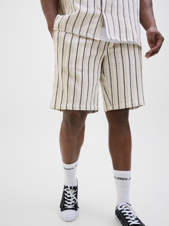 JACK & JONES PLUS Relaxed Fit Shorts in Celadon Tint günstig kaufen