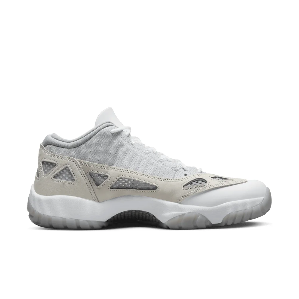 NIKE JORDAN 11 Retro Low IE Air 919712-102 / grau