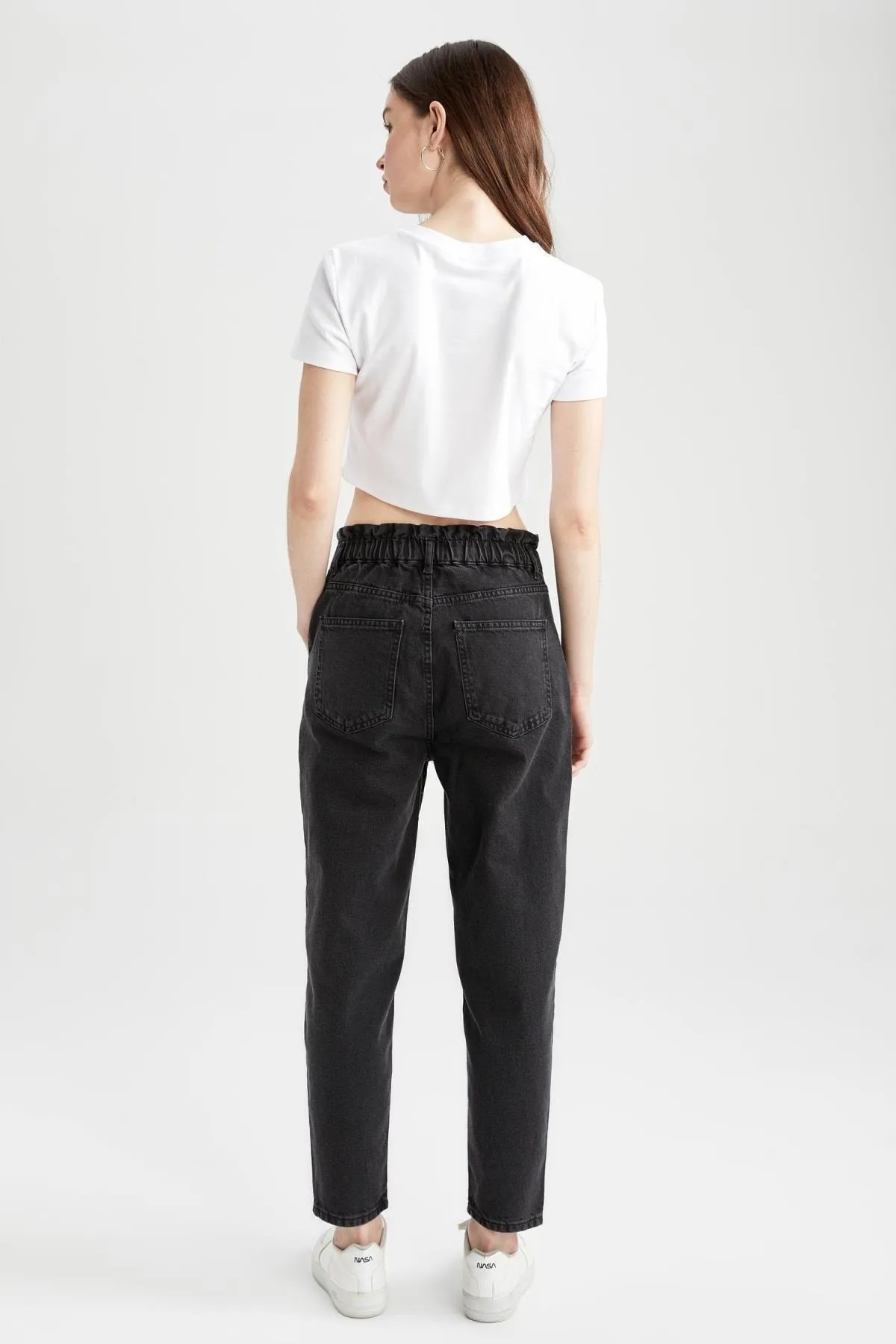 DeFacto  Jeanshose im Paperbag-Schnitt aus 100er-Baumwolle Z6549az23sp