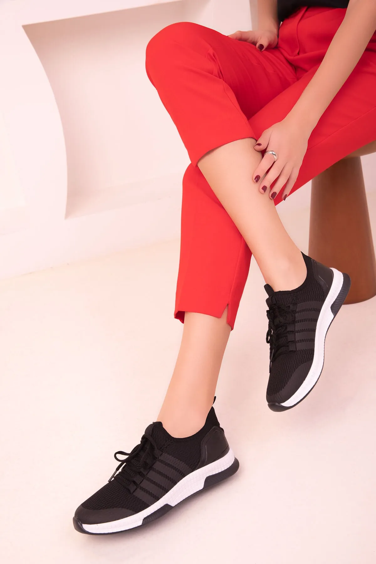 SOHO  Schwarze Damen Sneakers 16278