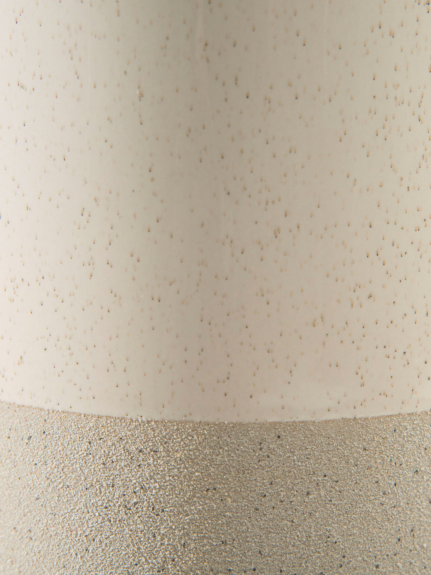 Linda Vase, Beige