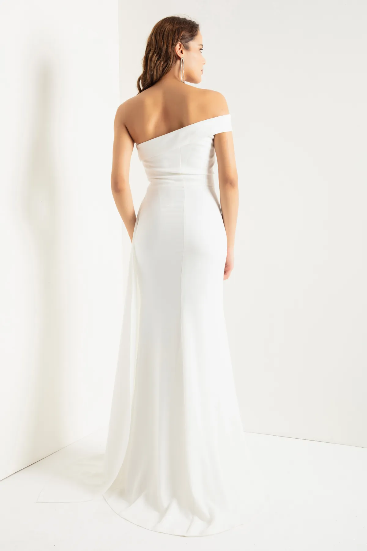 Lafaba  Weißes, schulterfreies, steinernes langes Abendkleid für Damen