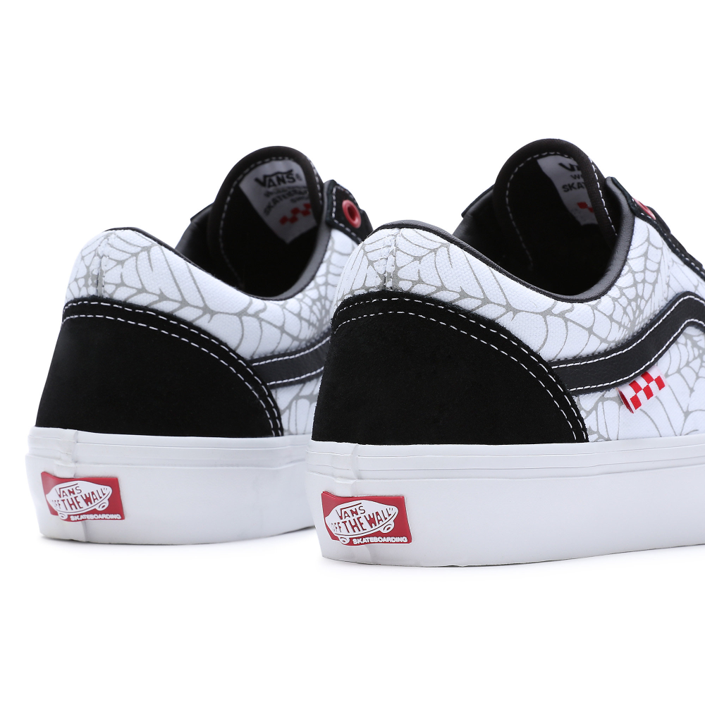 Vans Widow Spider Old Skool VN0A5FCBBWT1 / schwarz