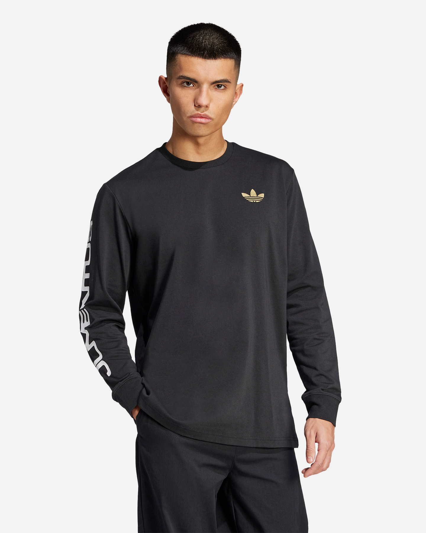 Oficiálne futbalové oblečenie Adidas Juventus M JF2570