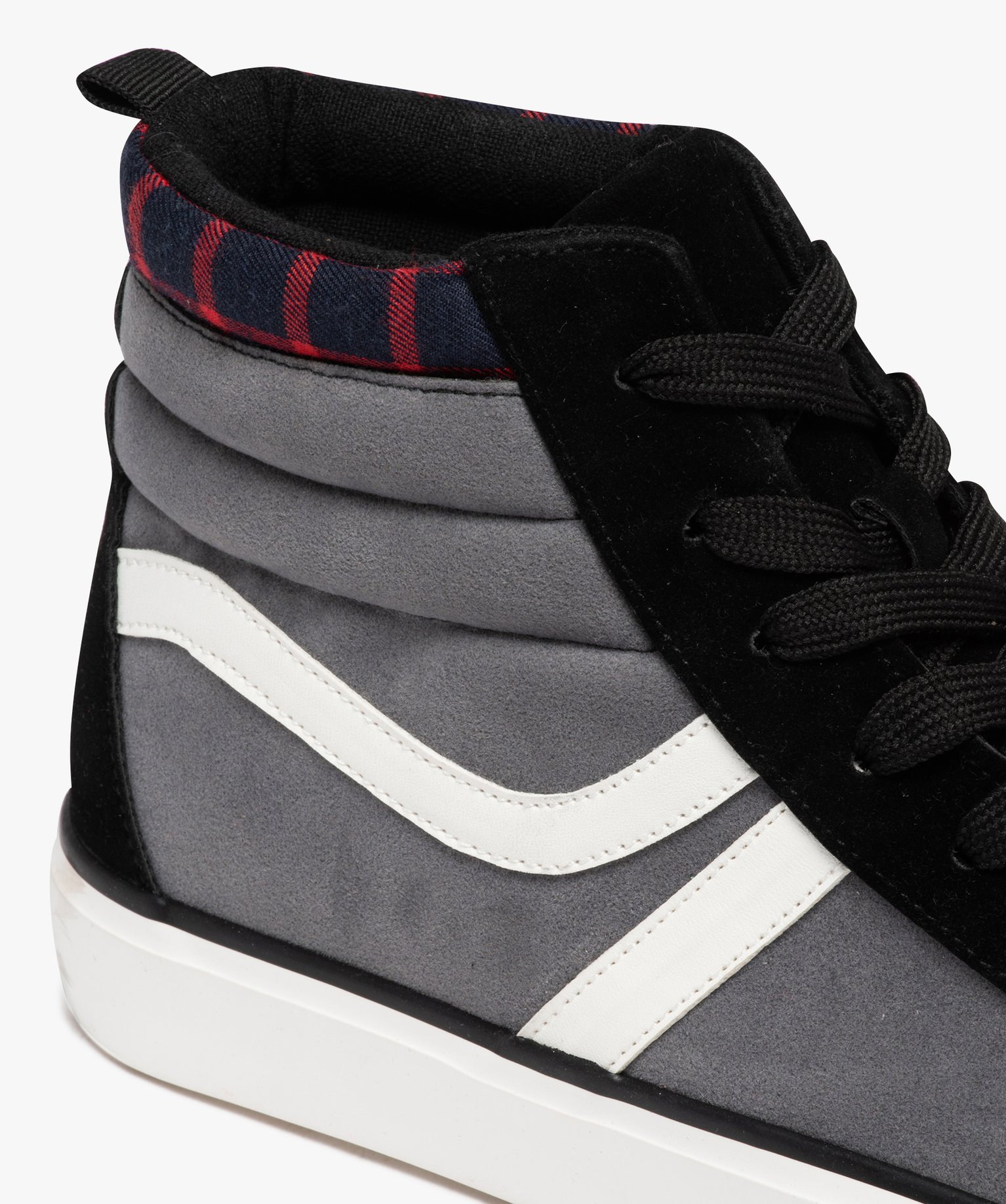 Baskets homme mid-cut en suédine à col rembourré noir | GEMO