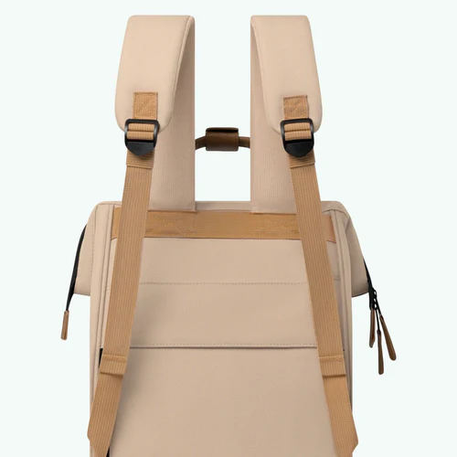 Adventurer Medium Backpack Kuala Lumpur brown