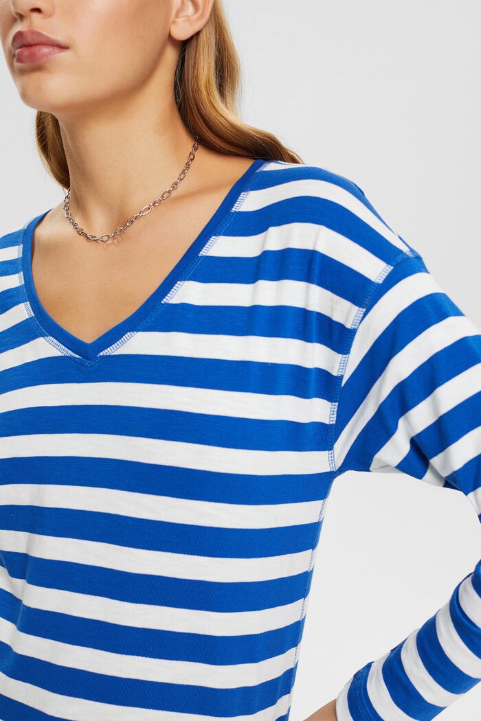 Streifen-Shirt mit V-Ausschnitt