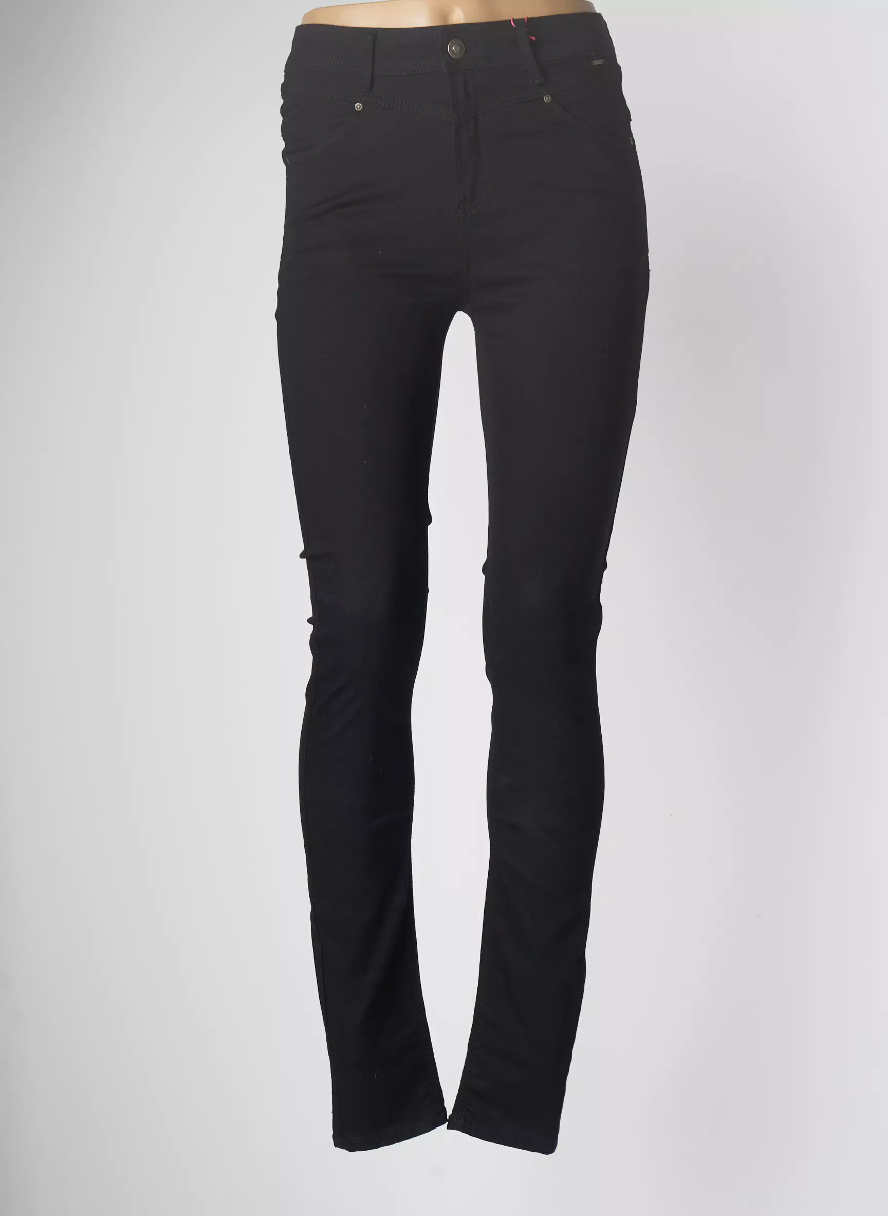 B Young Pantalons Slim Femme couleur noir