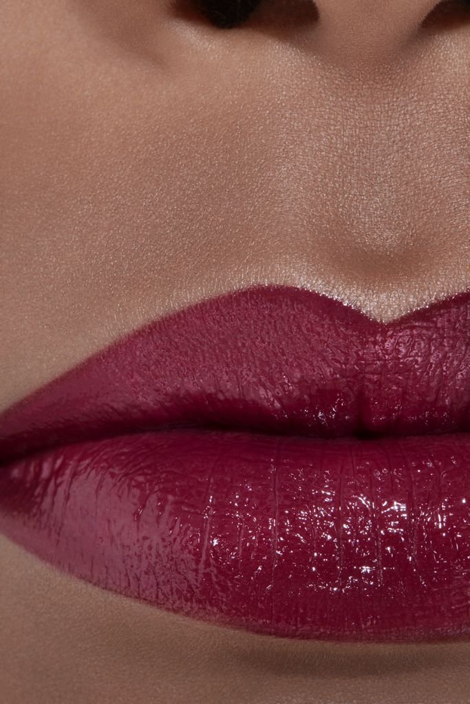 CHANEL ROUGE COCO DER LIPPENSTIFT MIT KONTINUIERLICHER FEUCHTIGKEITSWIRKUNG