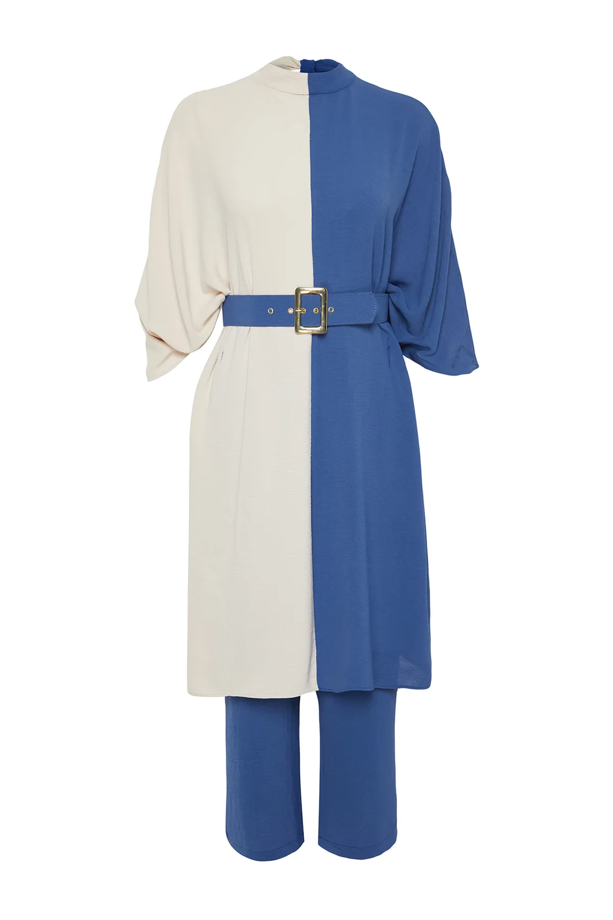Trendyol Modest  Indigoblauer gewebter Tunika-Hosen-Anzug mit Gürtel und Farbblockierung in der Taille TCTSS23US00046