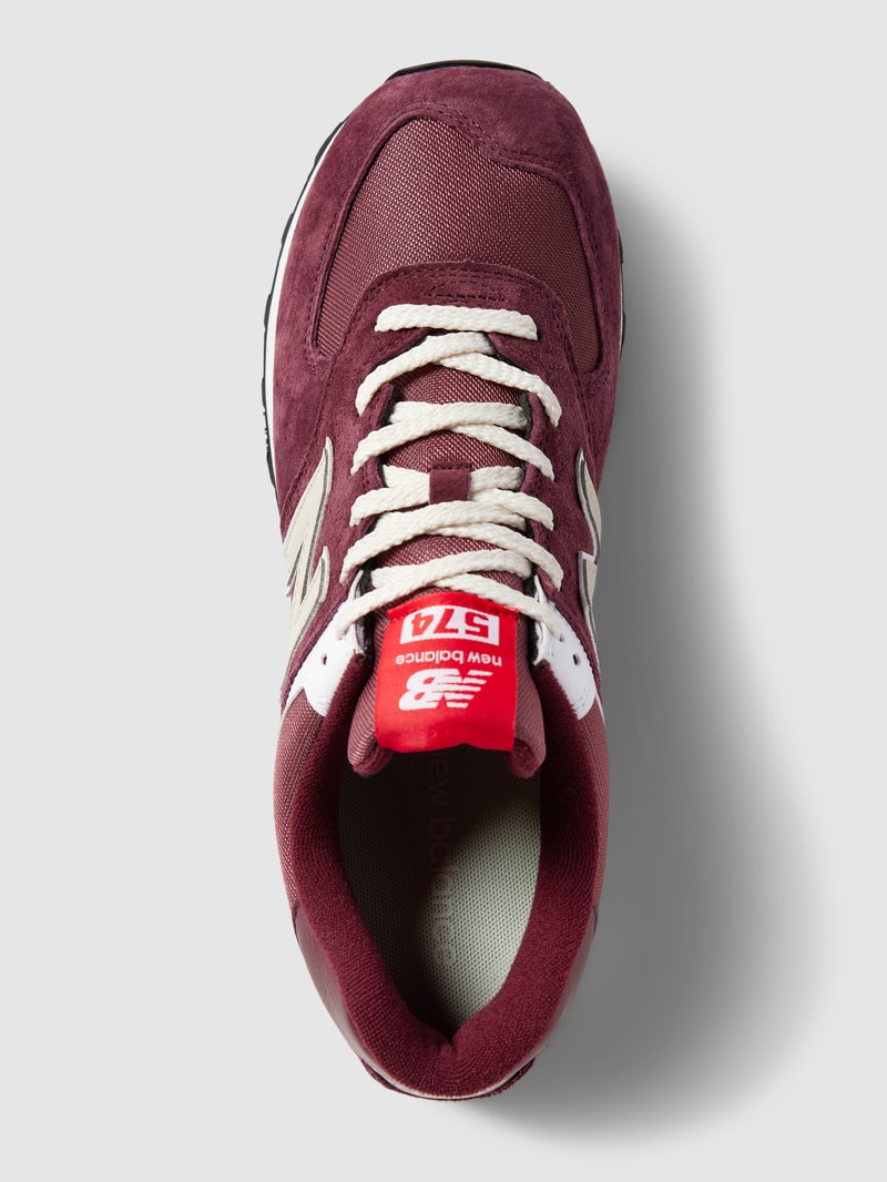 Sneaker mit Label-Stitching in bordeaux rot