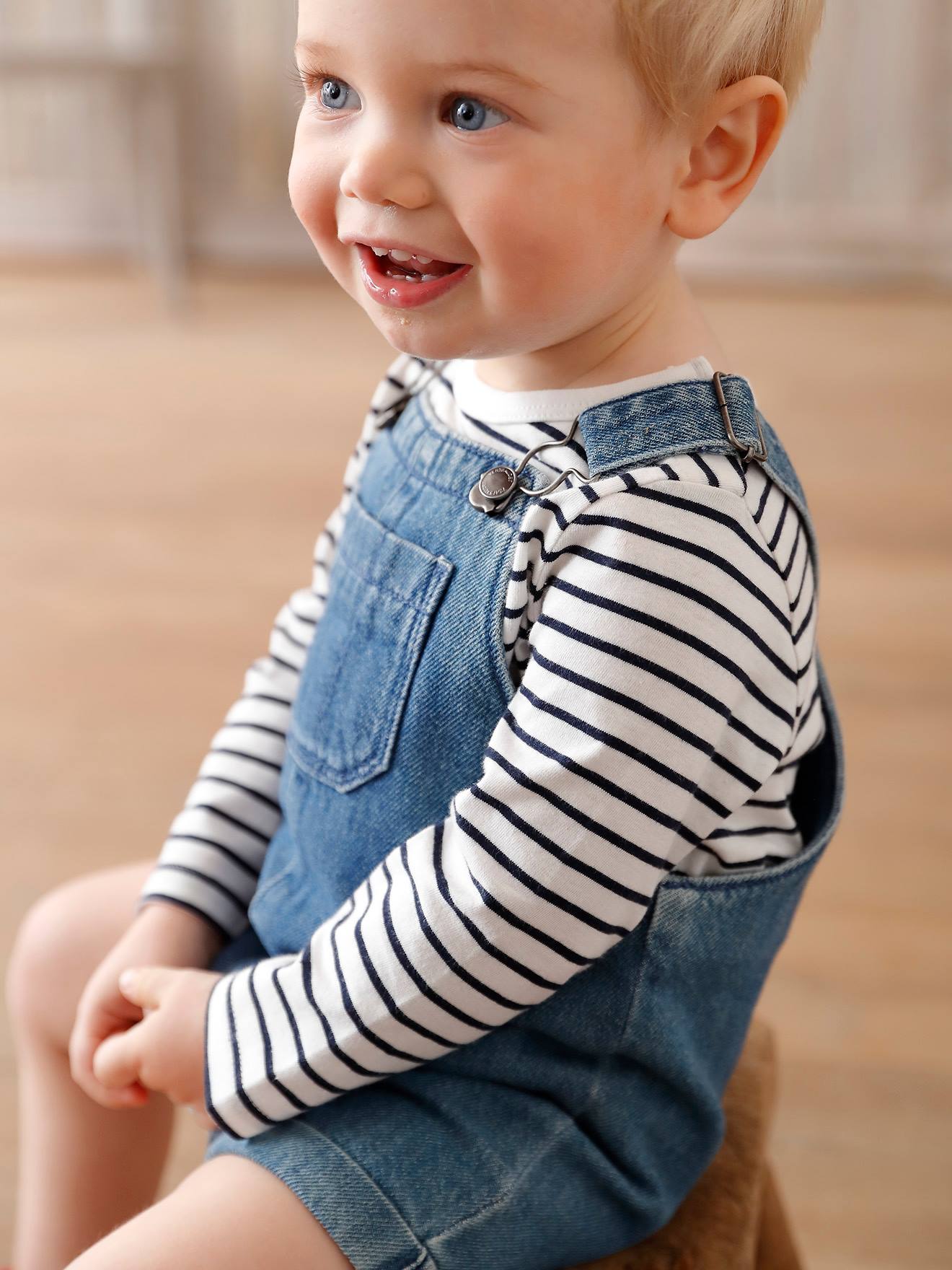 Salopette courte en denim bébé stone