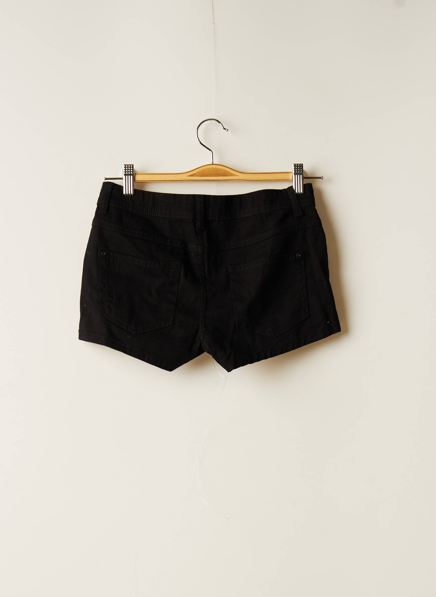 Only Shorts 1 Femme couleur noir