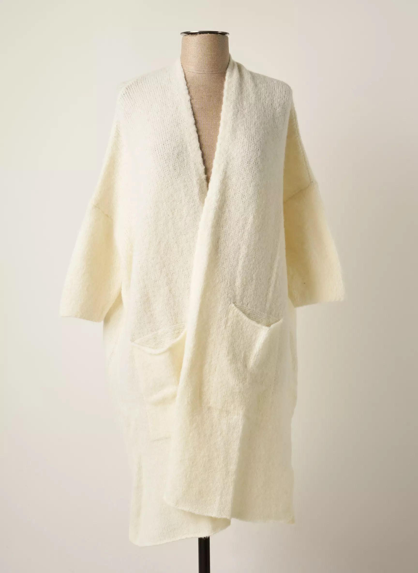 American Vintage Cardigans Femme couleur beige