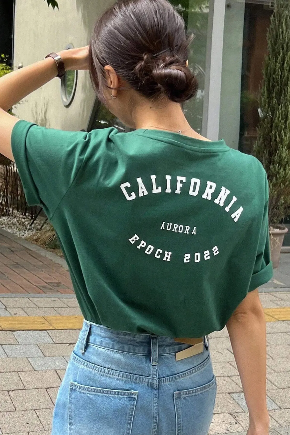 MODAGEN  Unisex California Bedrucktes Nefti-Grünes Oversize-Strick-T-Shirt