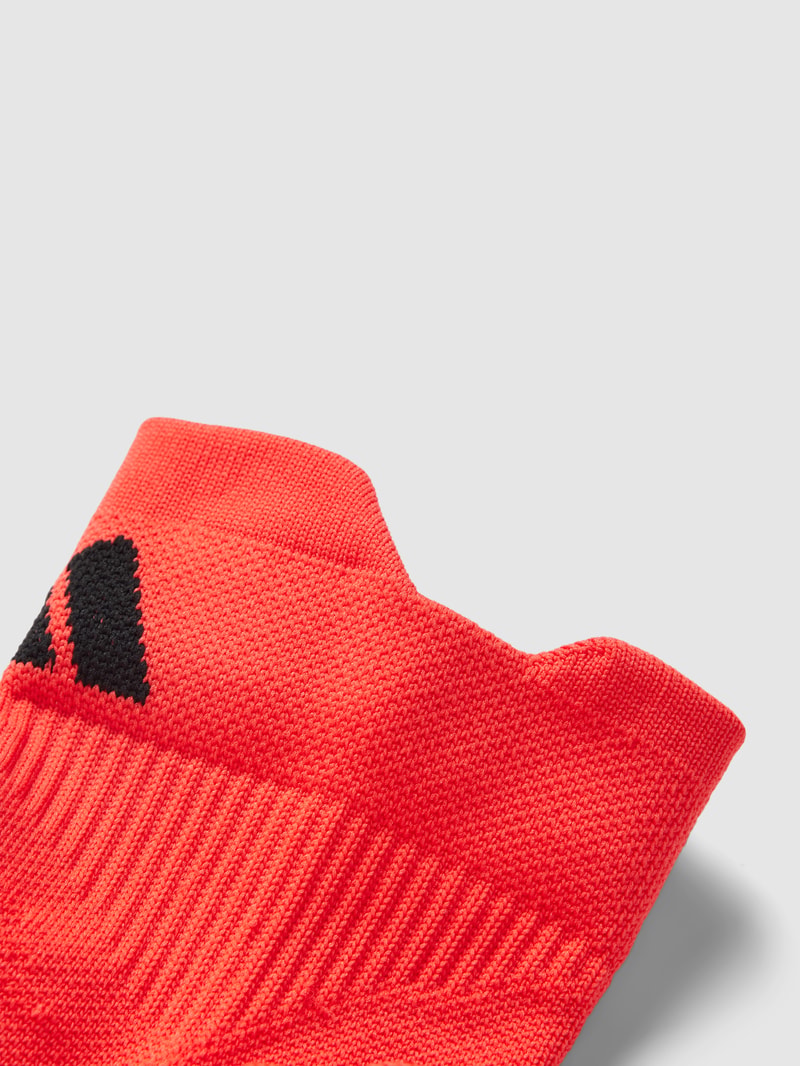 Socken mit Label-Stitching in rot