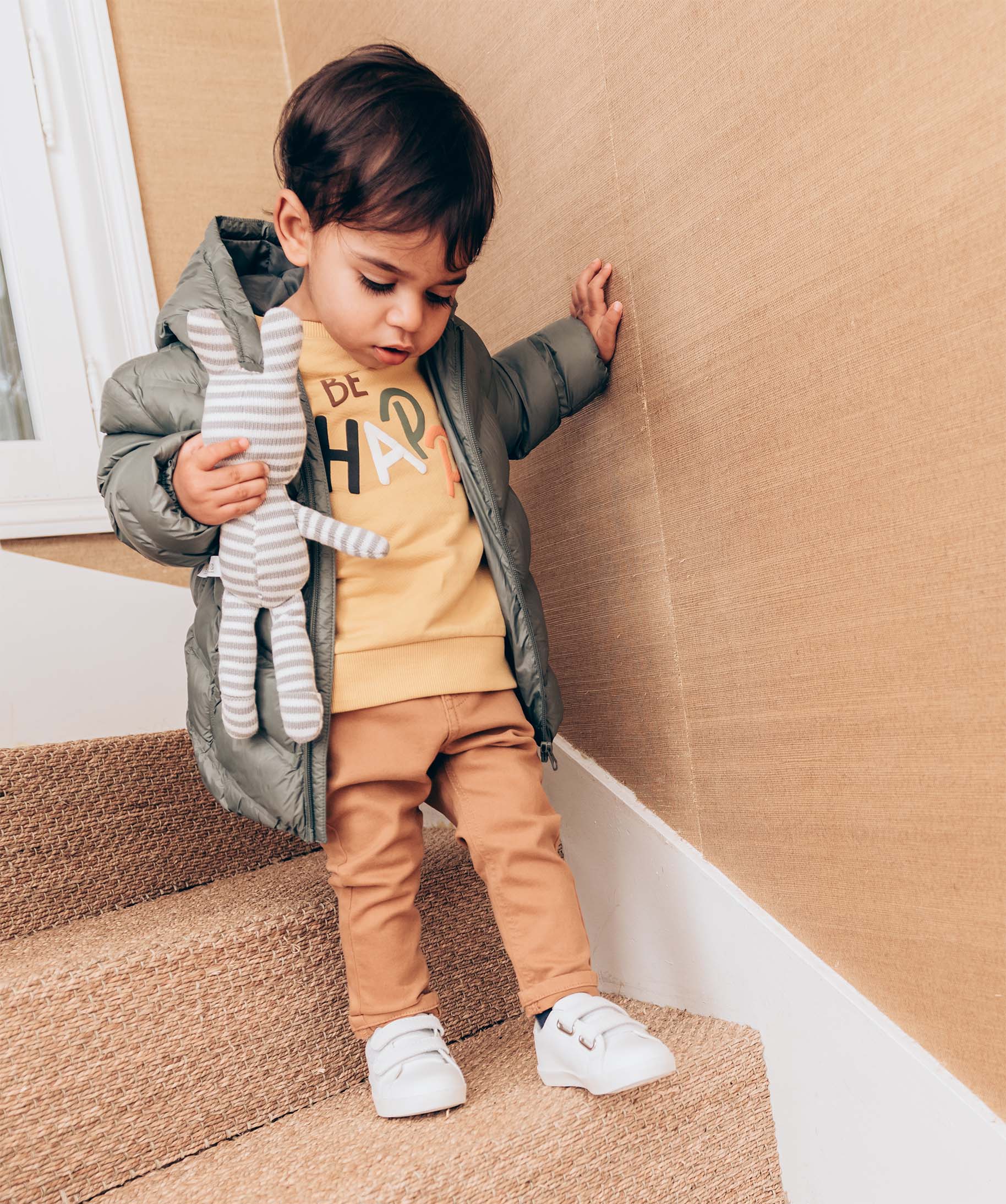 Pantalon bébé Garçon slim en toile extensible unie marron | GEMO