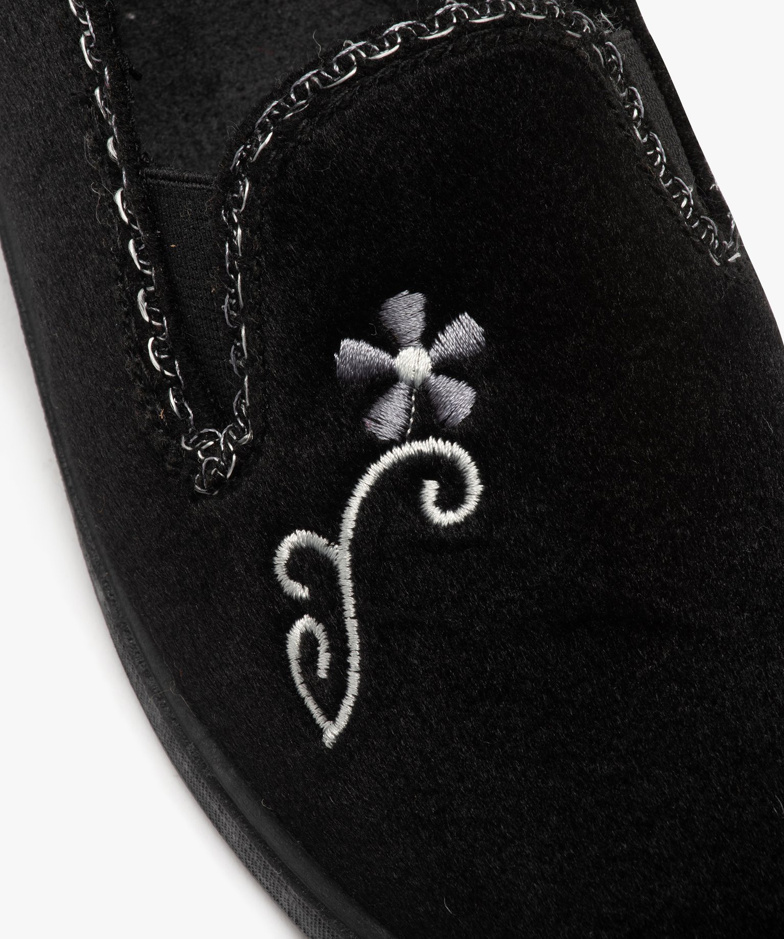 Chaussons femme pantoufles compensées en velours brodé noir | GEMO