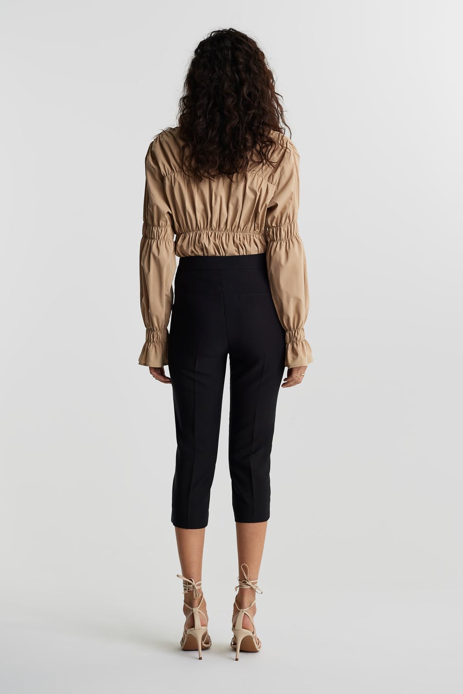 Karin capri trousers