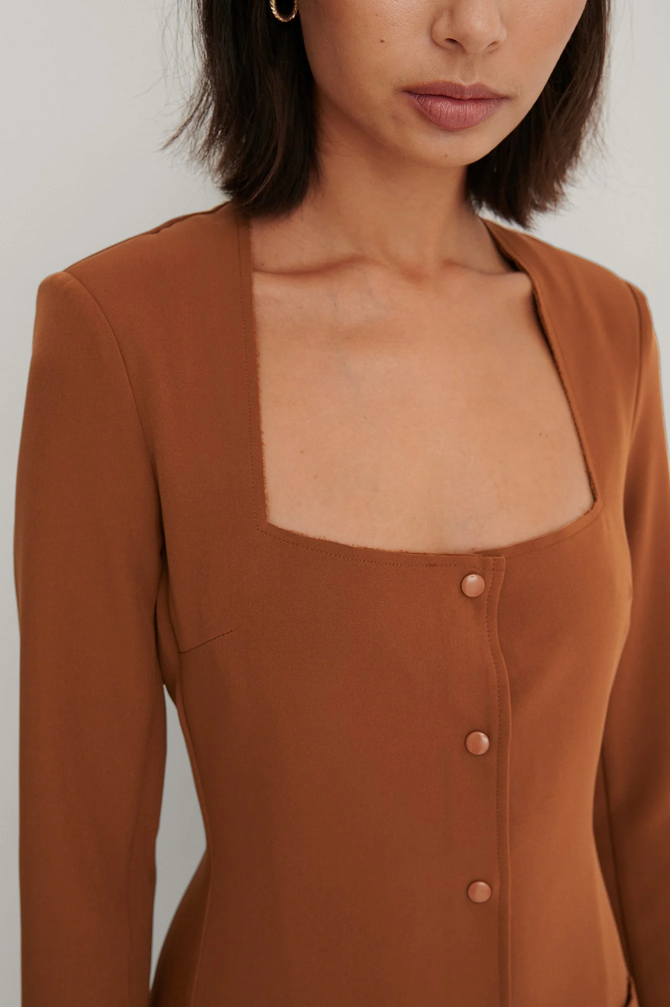 Kleid Mit Taschendetails Vorne