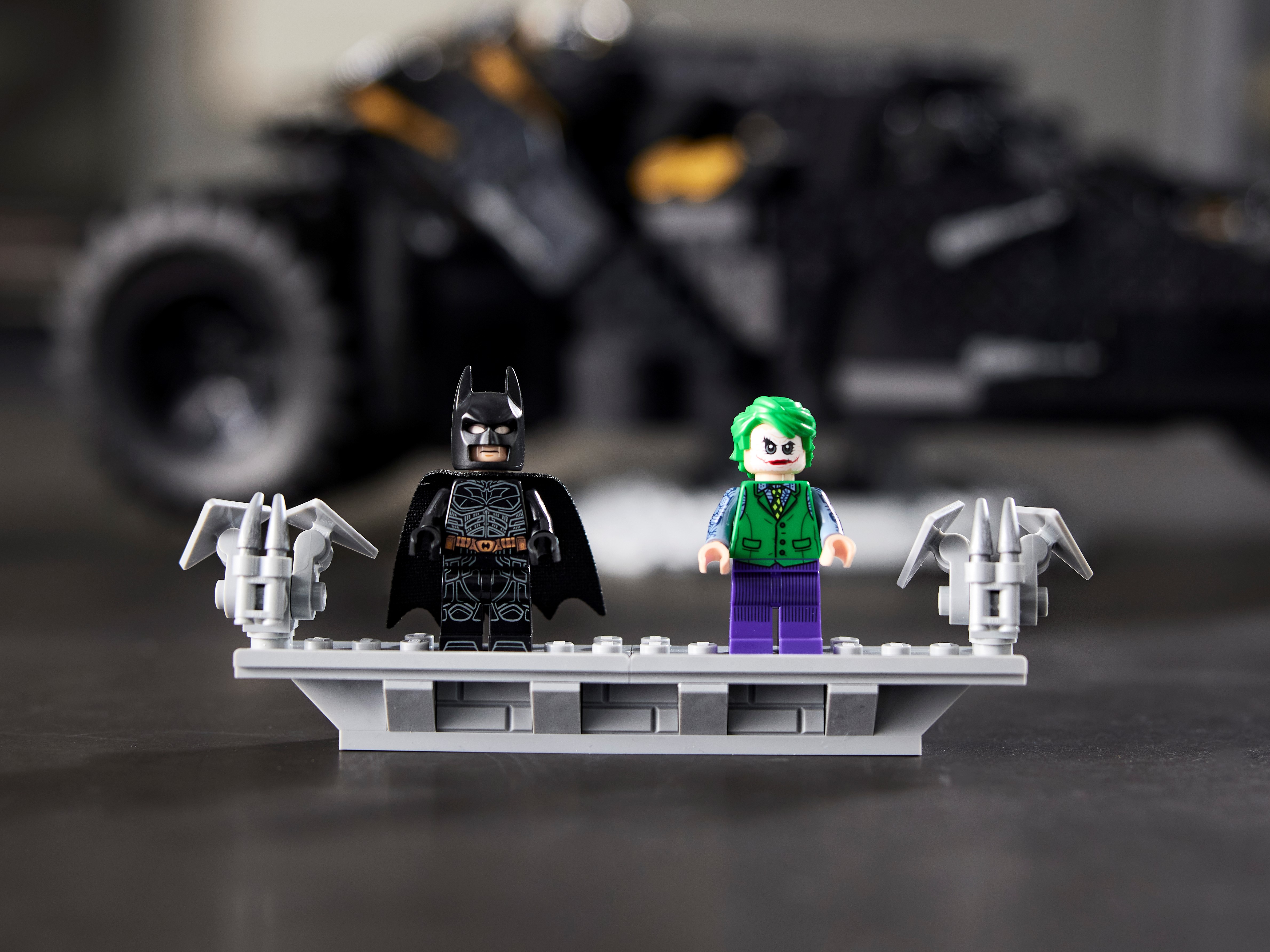 LEGO® DC Batman™ – Batmobile™ Tumbler 76240