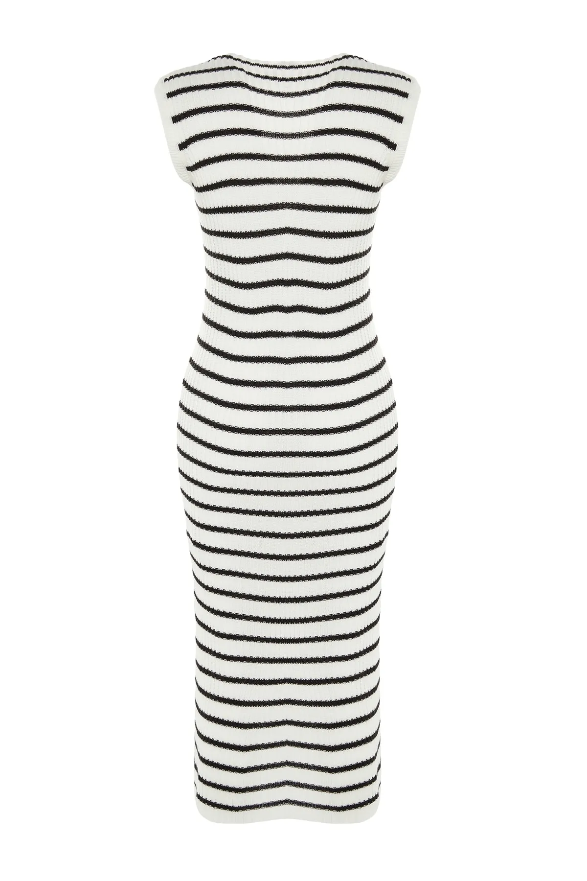 Trendyol Collection  Ecru Midi-Strickkleid mit V-Ausschnitt TWOSS22EL2736