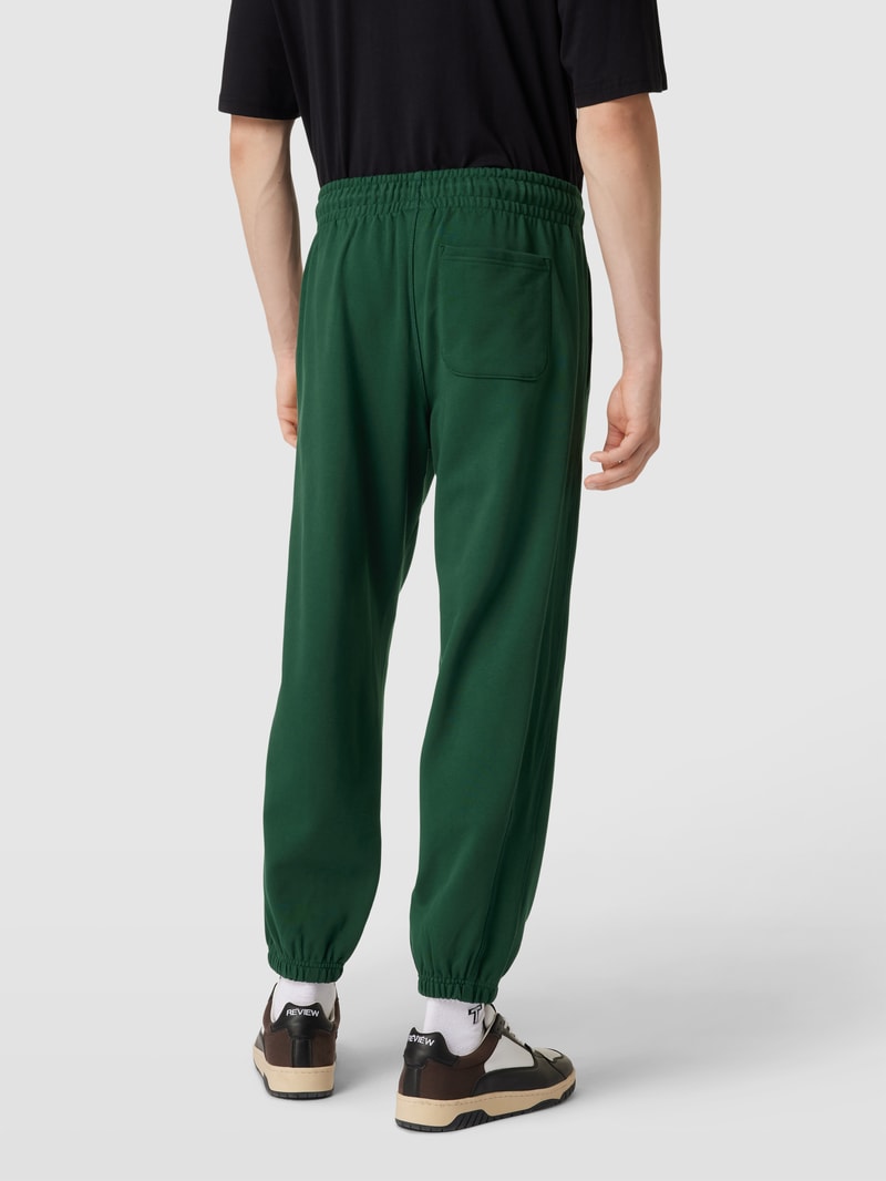 Sweatpants mit Label-Detail in dunkelgrün