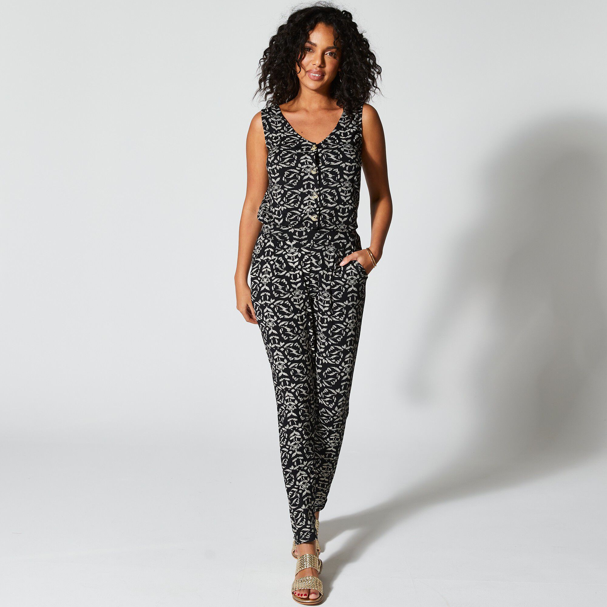 Pantalon fuselé taille élastiquée maille fluide imprimée