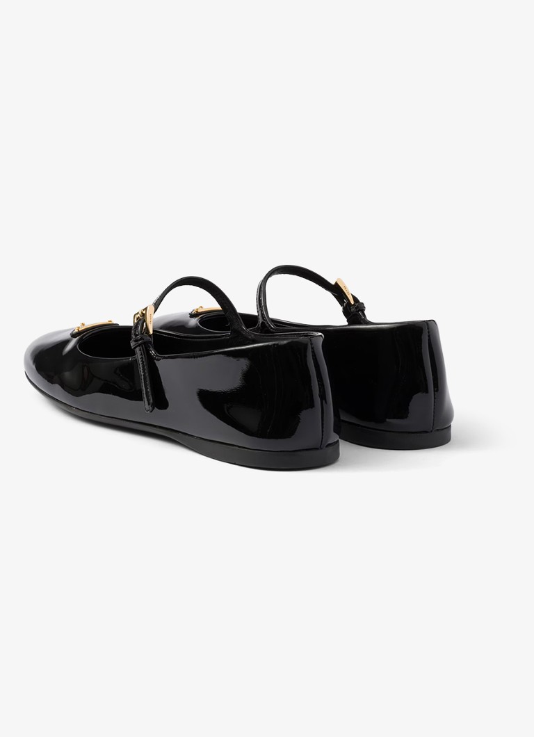 Prada-kiiltonahkainen ballerina