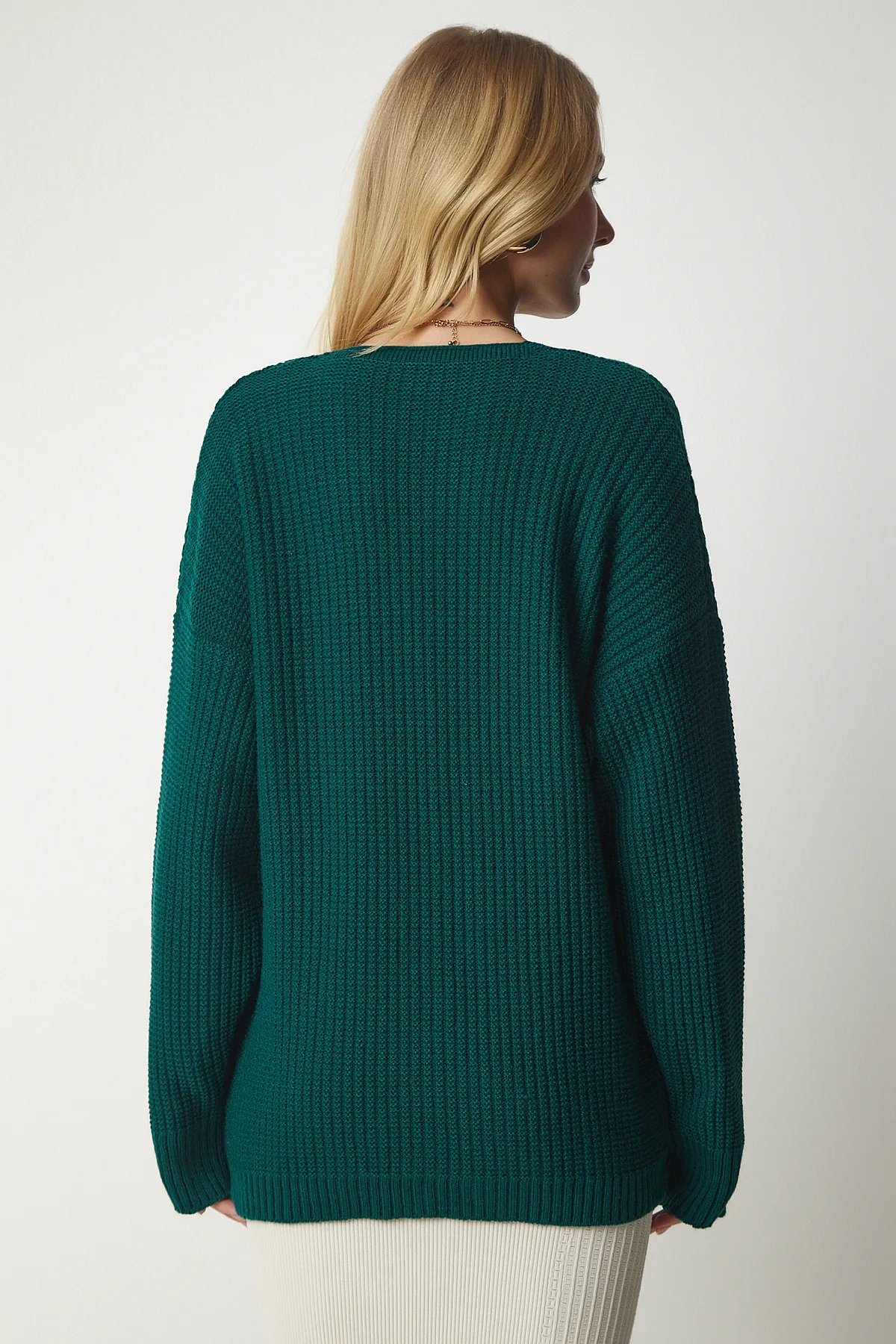 Happiness İstanbul  Smaragdgrüne Strickjacke mit Blumenstickerei und Knöpfen für Damen KG00004
