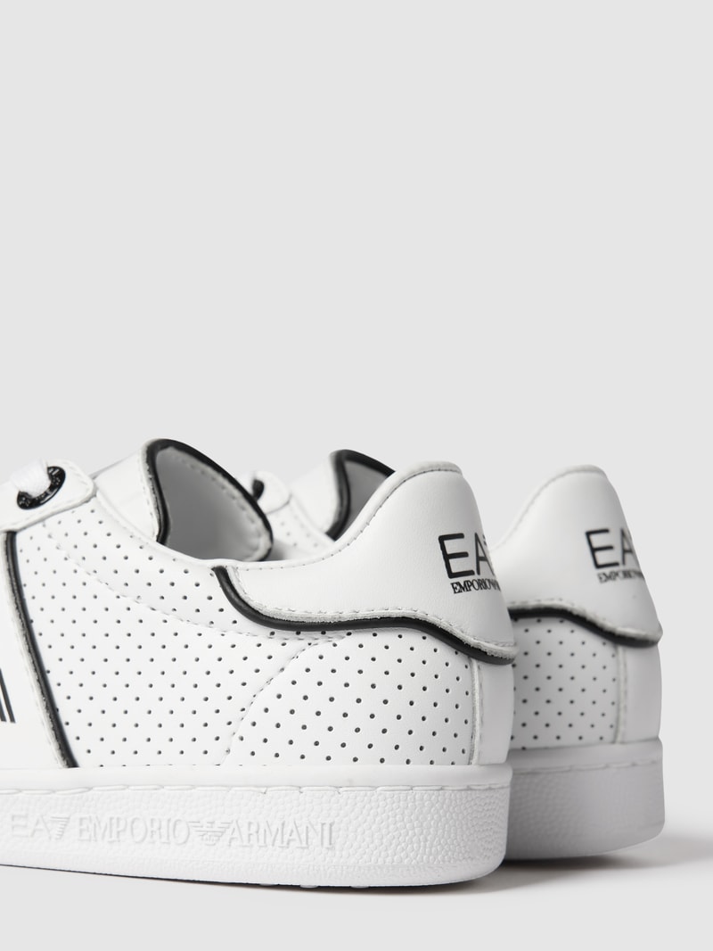 Sneaker aus Leder Modell 'CLASSIC SEASONAL' in weiß