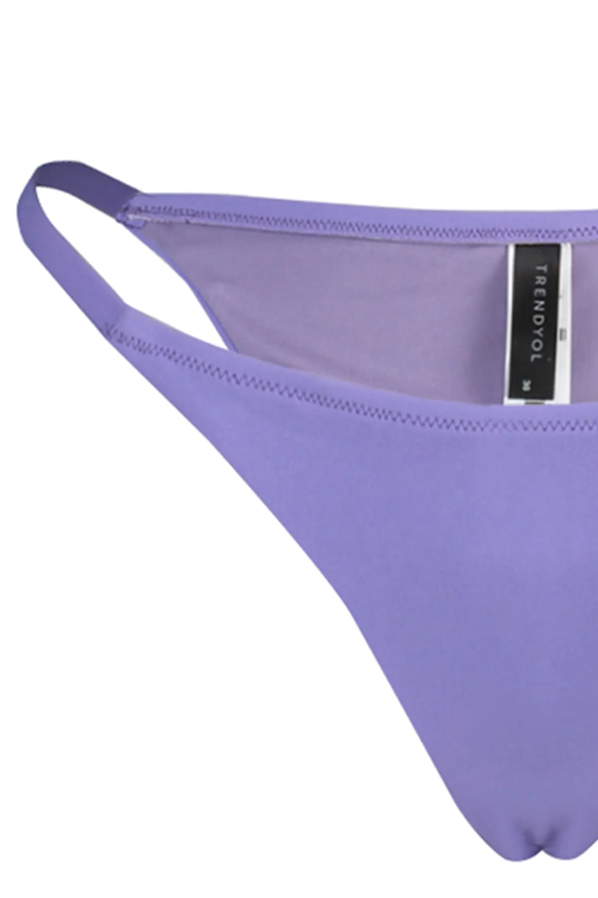 Trendyol Collection  Lilafarbene Paspelierung für Bikinihose mit normalem Beinausschnitt TBESS22BA0232