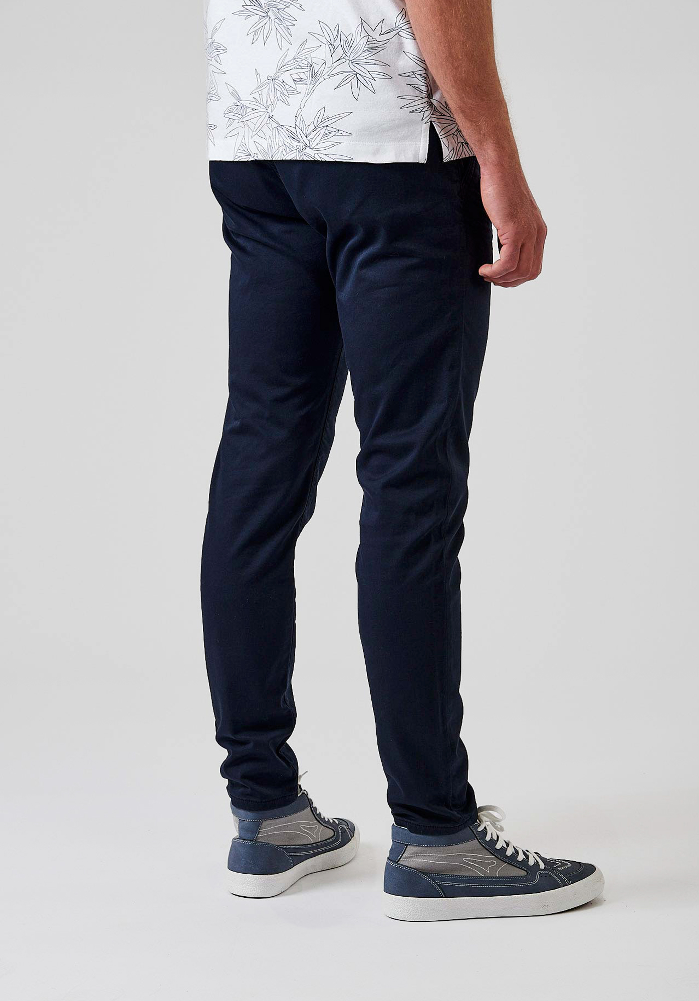 IRWIX  Jean slim relaxed bleu marine homme