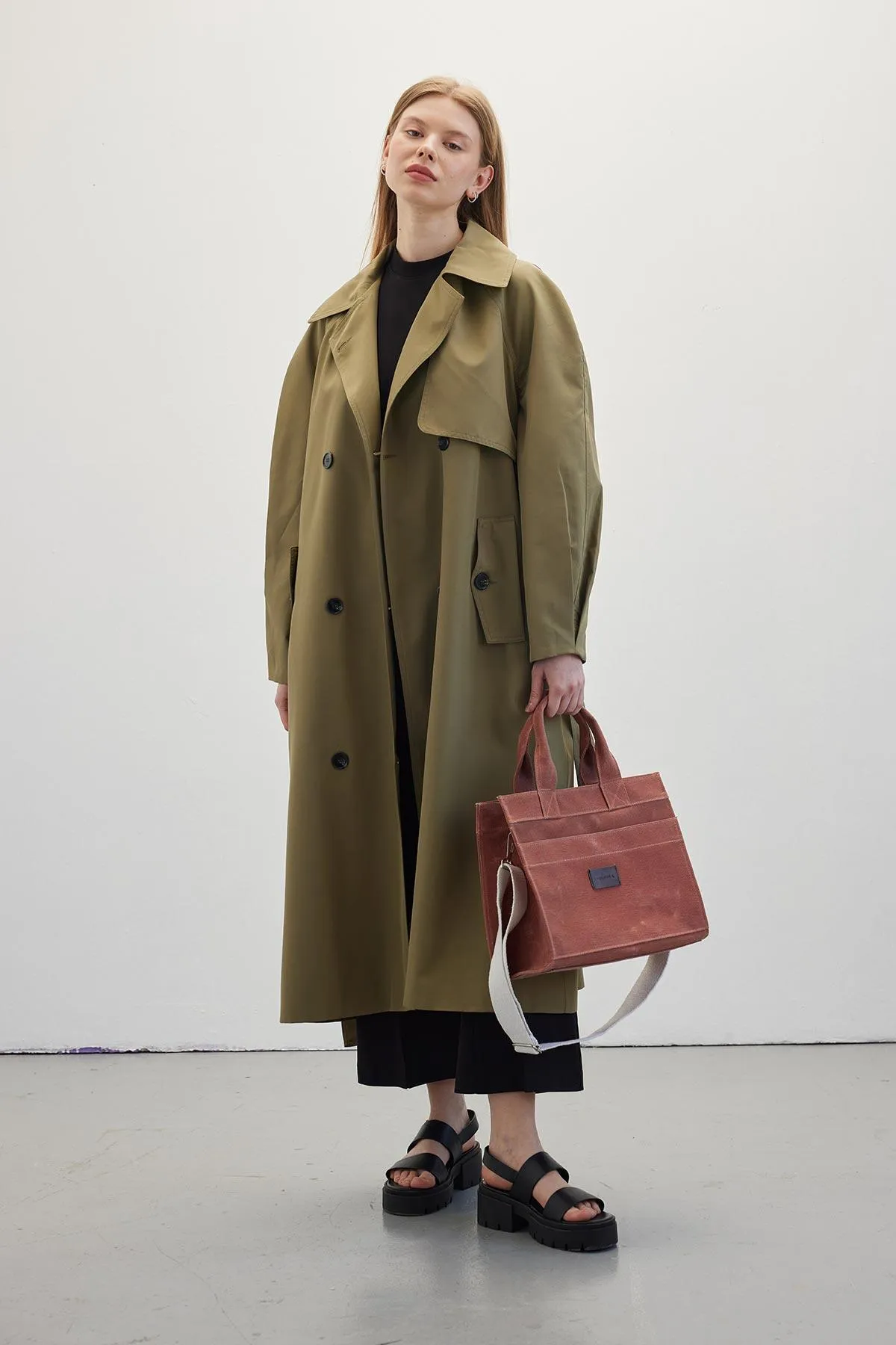 Manuka  Zweireihiger Trenchcoat in Grün