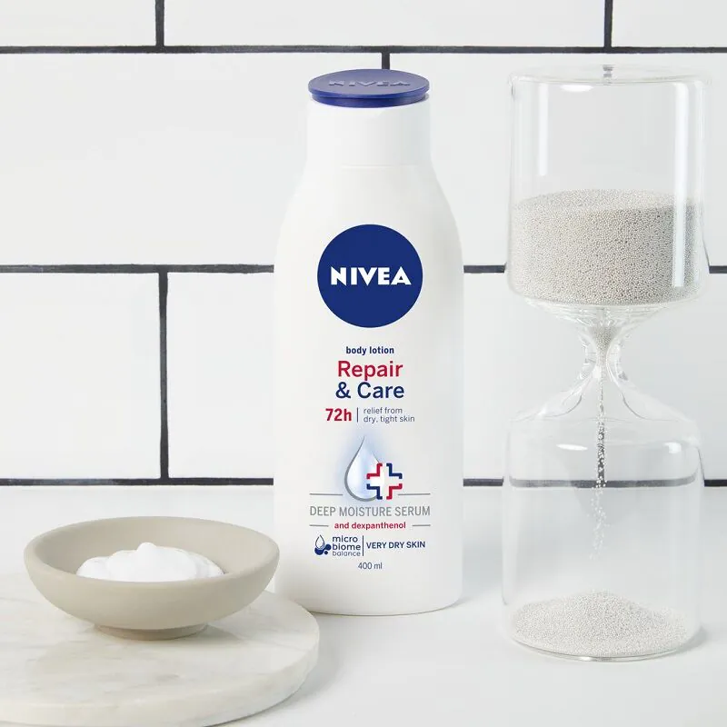 Nivea regeneruojantis padažo kūno balzamas