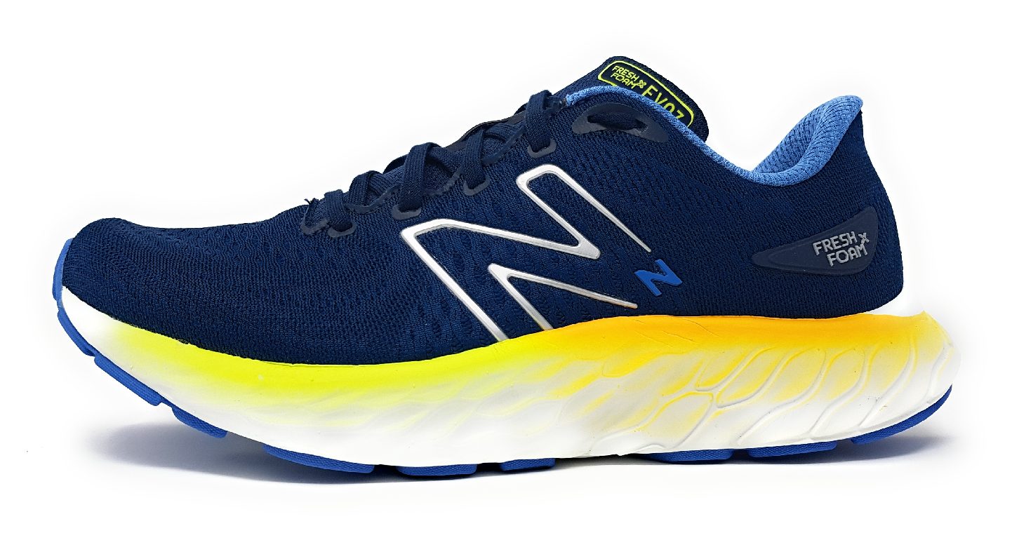 New Balance MEVOZV3 MEVOZLH3D Blau NB Navy/Heritage Blue