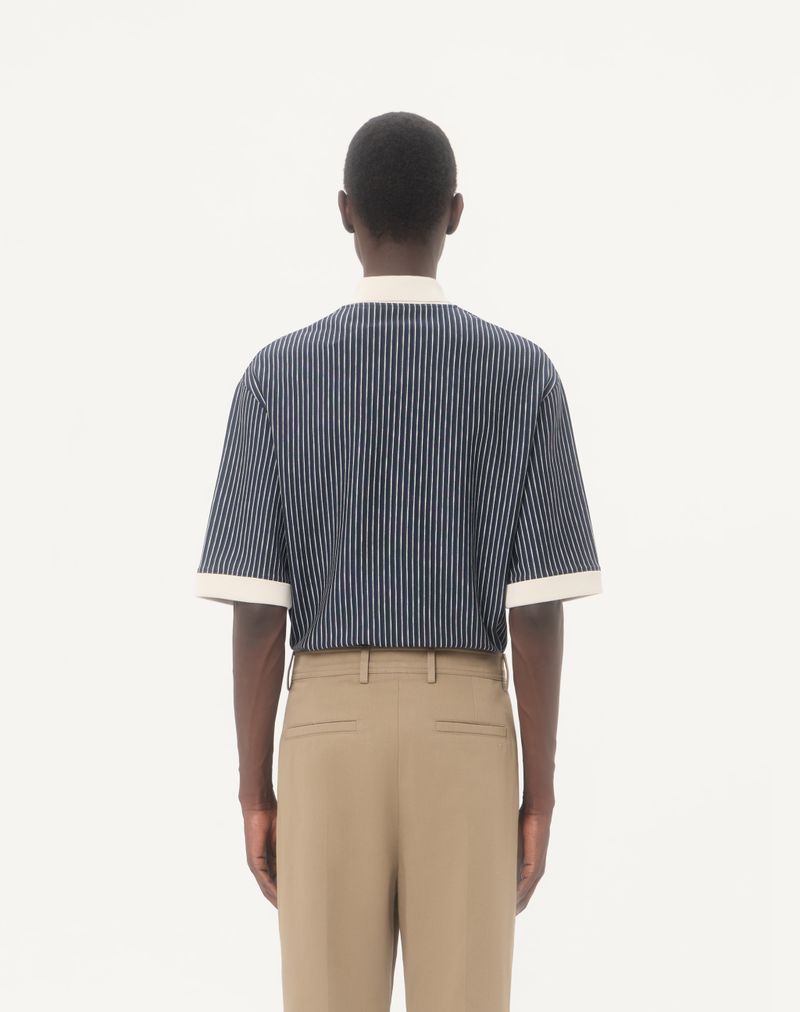 Valentino viskose t-shirt med stribet V-logo-broderi