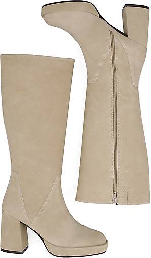 Another A Plateau-Stiefel