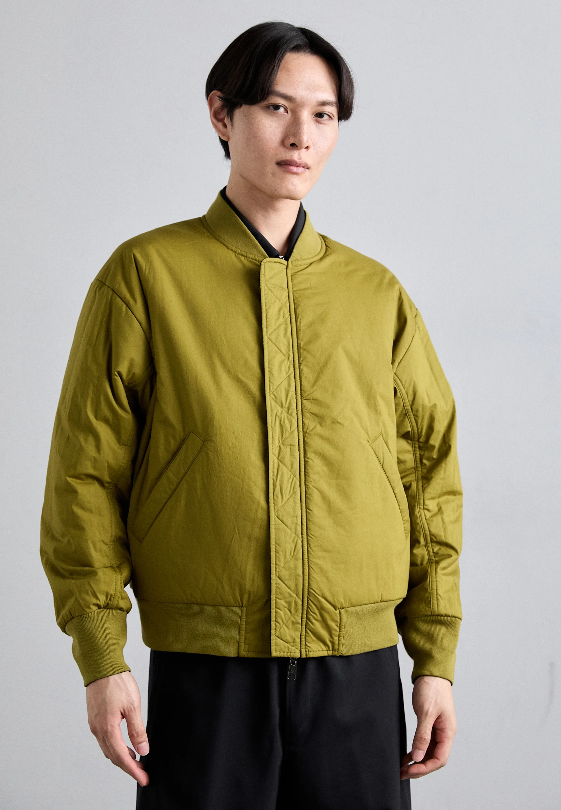 Chaqueta bomber reversible con bolsillo de Neil Barrett
