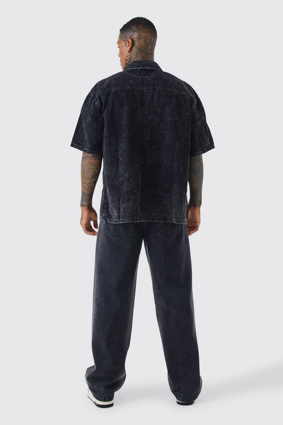 Kastiges Oversize Hemd mit Acid-Waschung