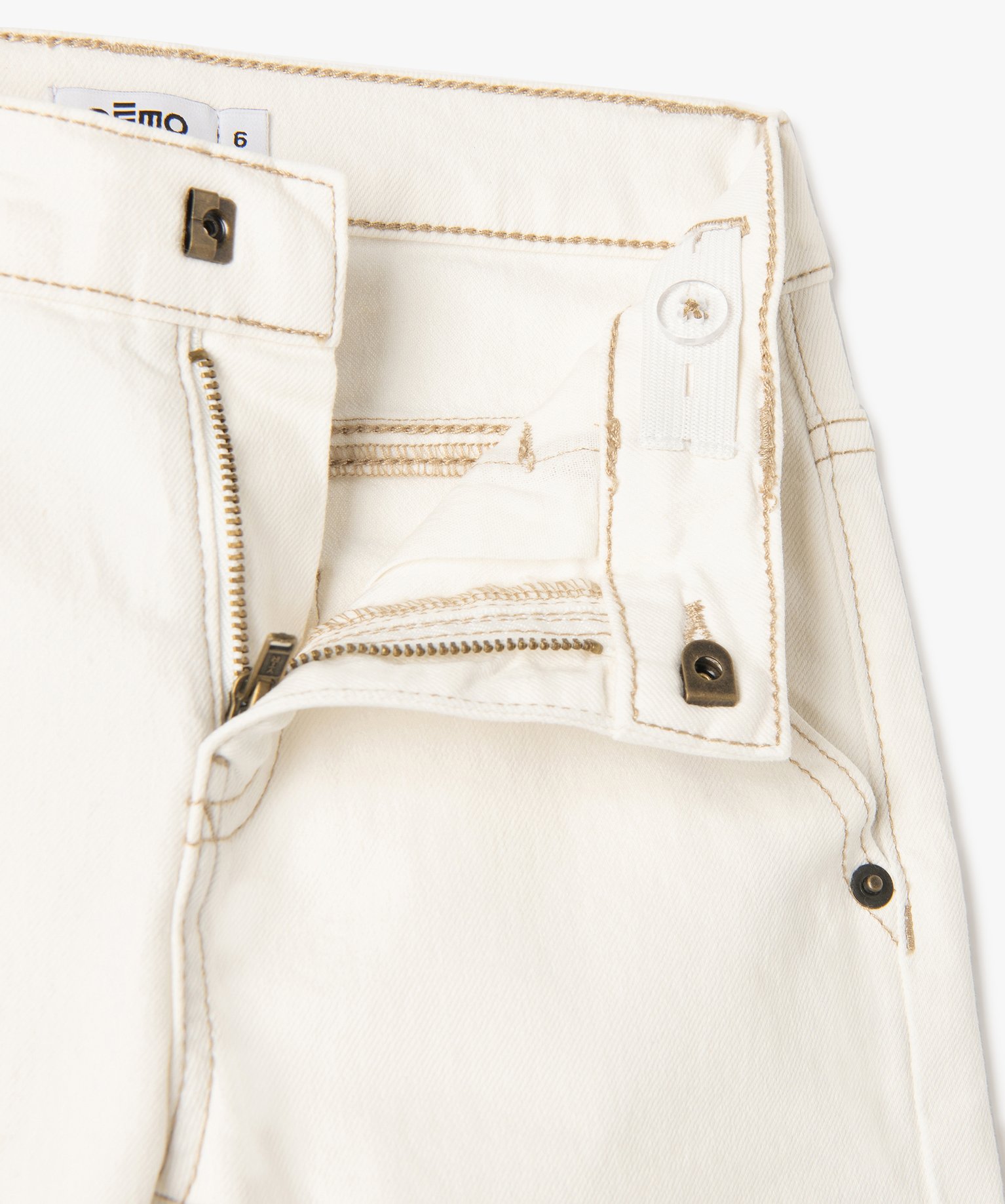Bermuda Garçon en denim avec surpiqres contrastantes ecru | GEMO