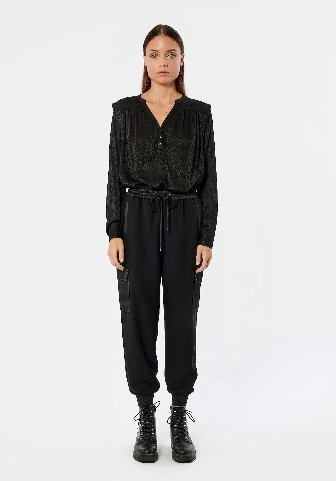 PLAYA  Pantalon cargo noir femme