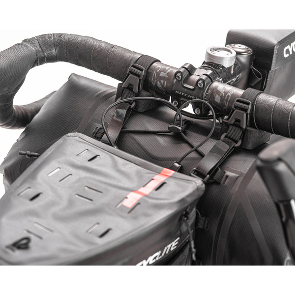 HANDLE BAR AERO BAG / 01 - Lenkertasche