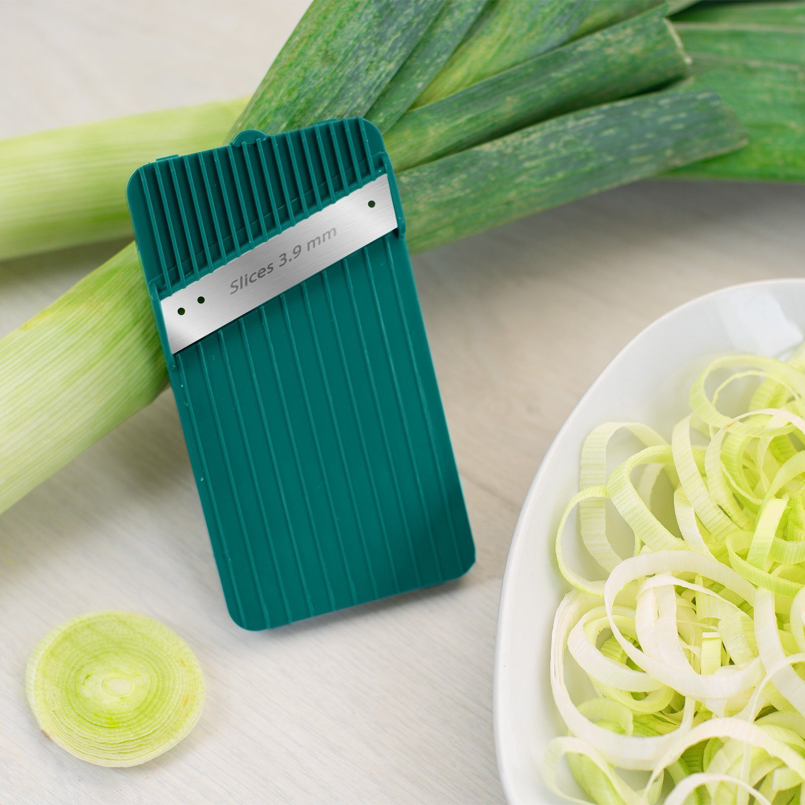 Genius Gemüsehobel Genius Nicer Dicer Mando Gemüseschneider 12-tlg., Gemüsehobel manuell, (12 tlg., Deluxe Set), extra-scharfe Klingen aus Edelstahl in G-NOX-Qualität