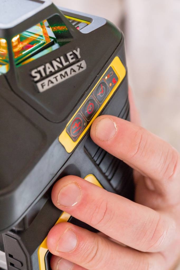 Stanley FMHT1-77416 FatMax 360° laser + 2 linie pionowe CZERWONY